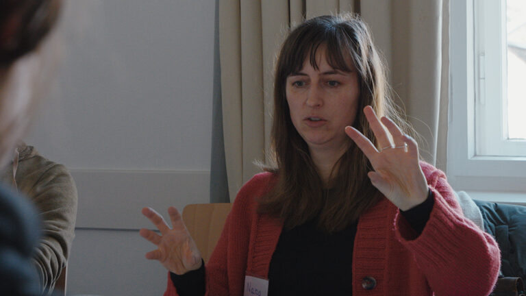 DGDW_STILLS_NANA_SR_MEETING_04 Kopie